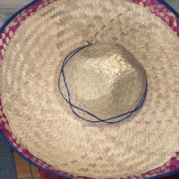 Sombrero - Picture 2 of 5